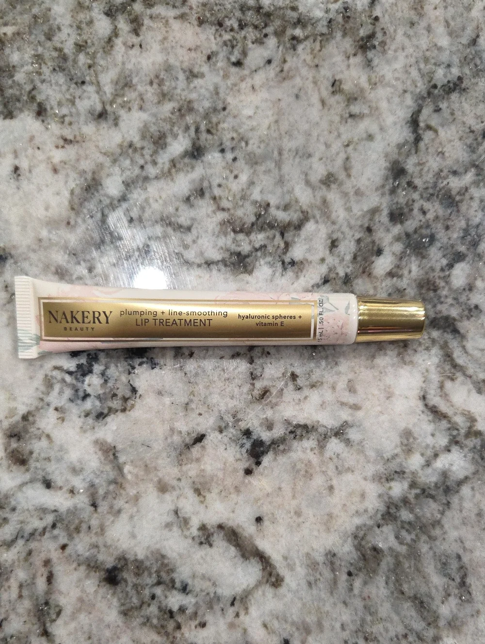 Nakery Plumping Lip Treatment